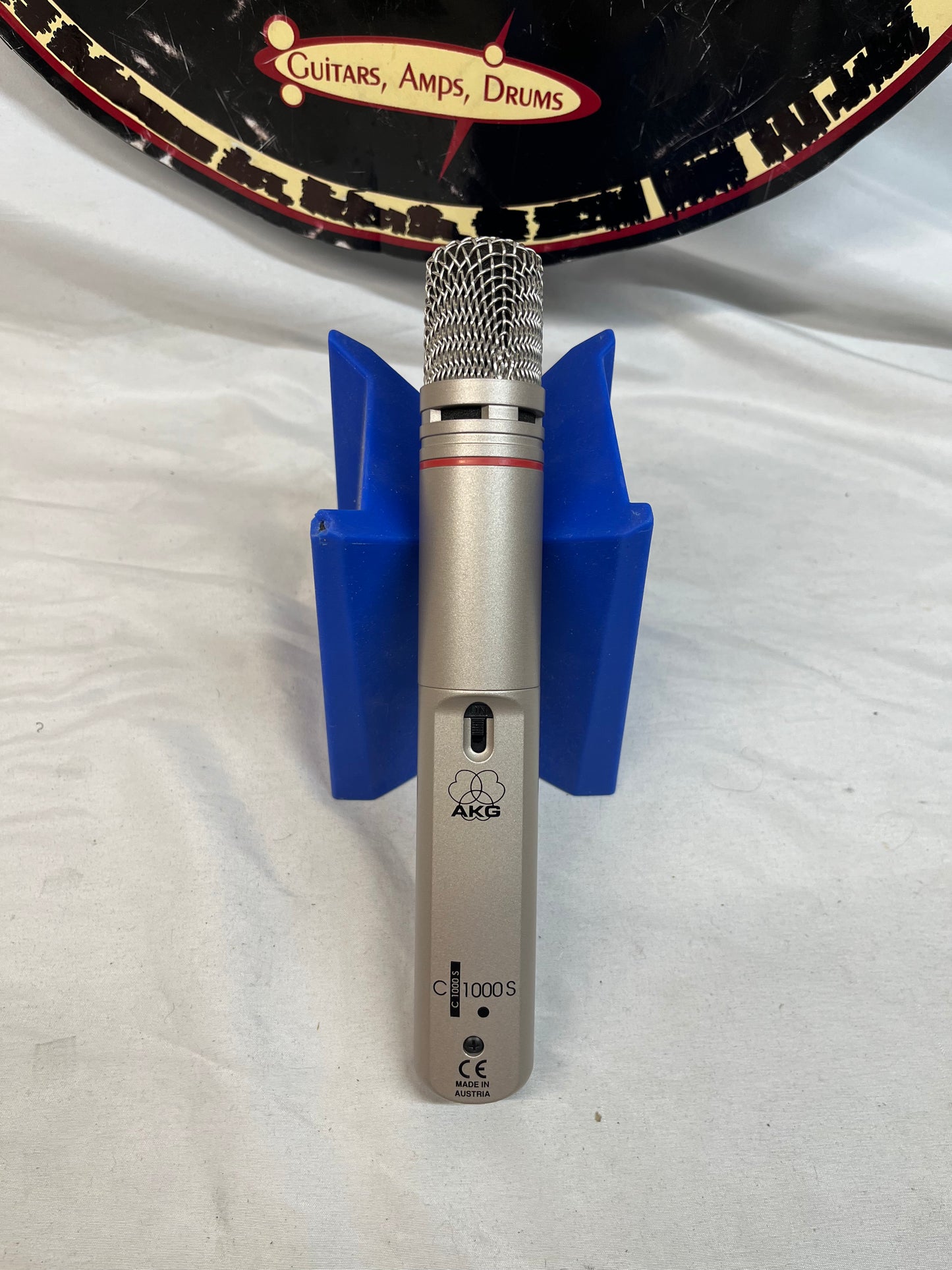 AKG C1000 S Small Diaphragm Multipattern Condenser Microphone
