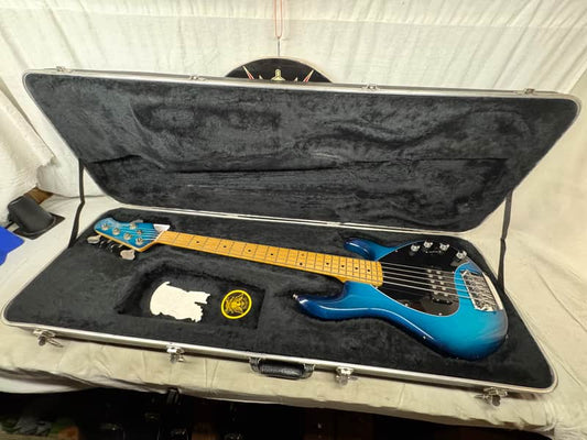 Ernie Ball Music Man StingRay sting ray 5H 5-string Bass with Case