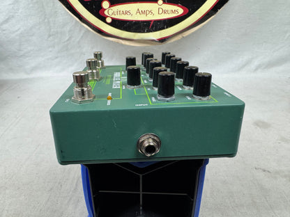 Electro-Harmonix Tri Parallel Mixer Effects Loop Mixer Switcher Pedal