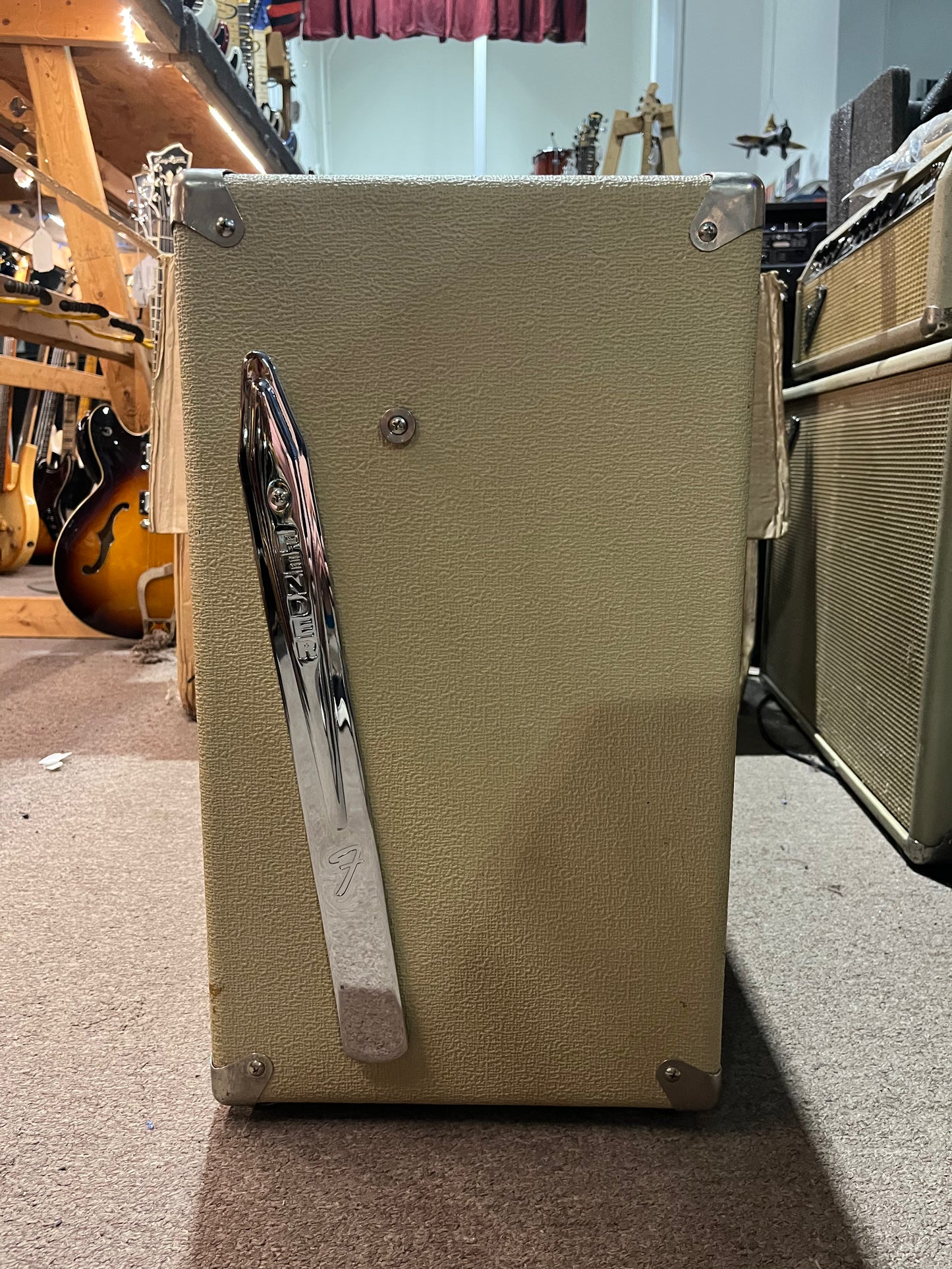 Fender 2x12 Super Sonic Speaker Cabinet with Box - Local Pickup Only
