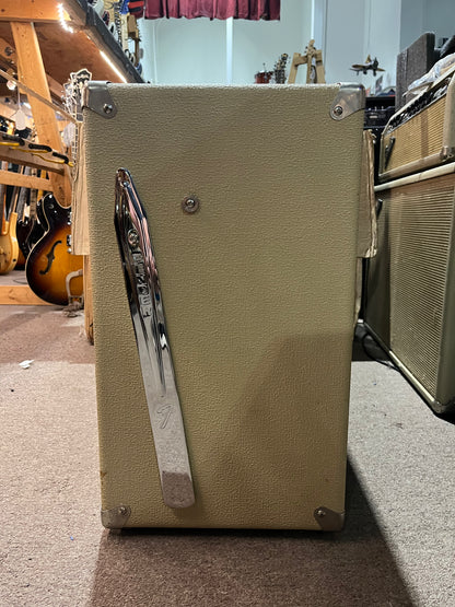 Fender 2x12 Super Sonic Speaker Cabinet with Box - Local Pickup Only