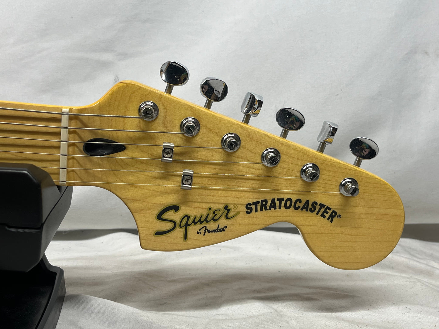Squier Vintage Modified '70s Stratocaster Strat Electric Guitar - Black
