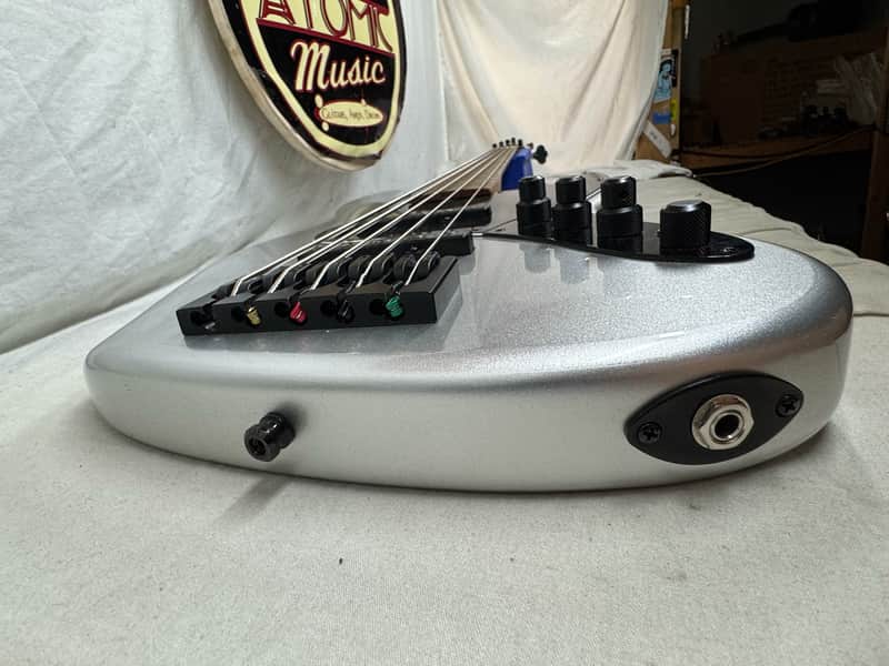 Mike Lull M5V Custom 5-string Bass with COA + Gig Bag - Image 16