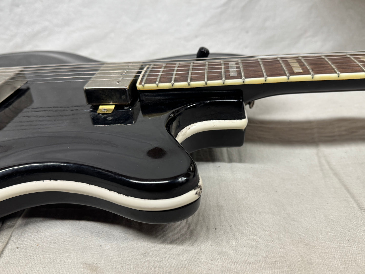 Supro Coronado II 2 Guitar - neck repaired / re-fretted by PRS