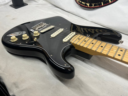 Fender Special Edition Player Stratocaster strat Electric Guitar MIM - Made in Mexico - Black