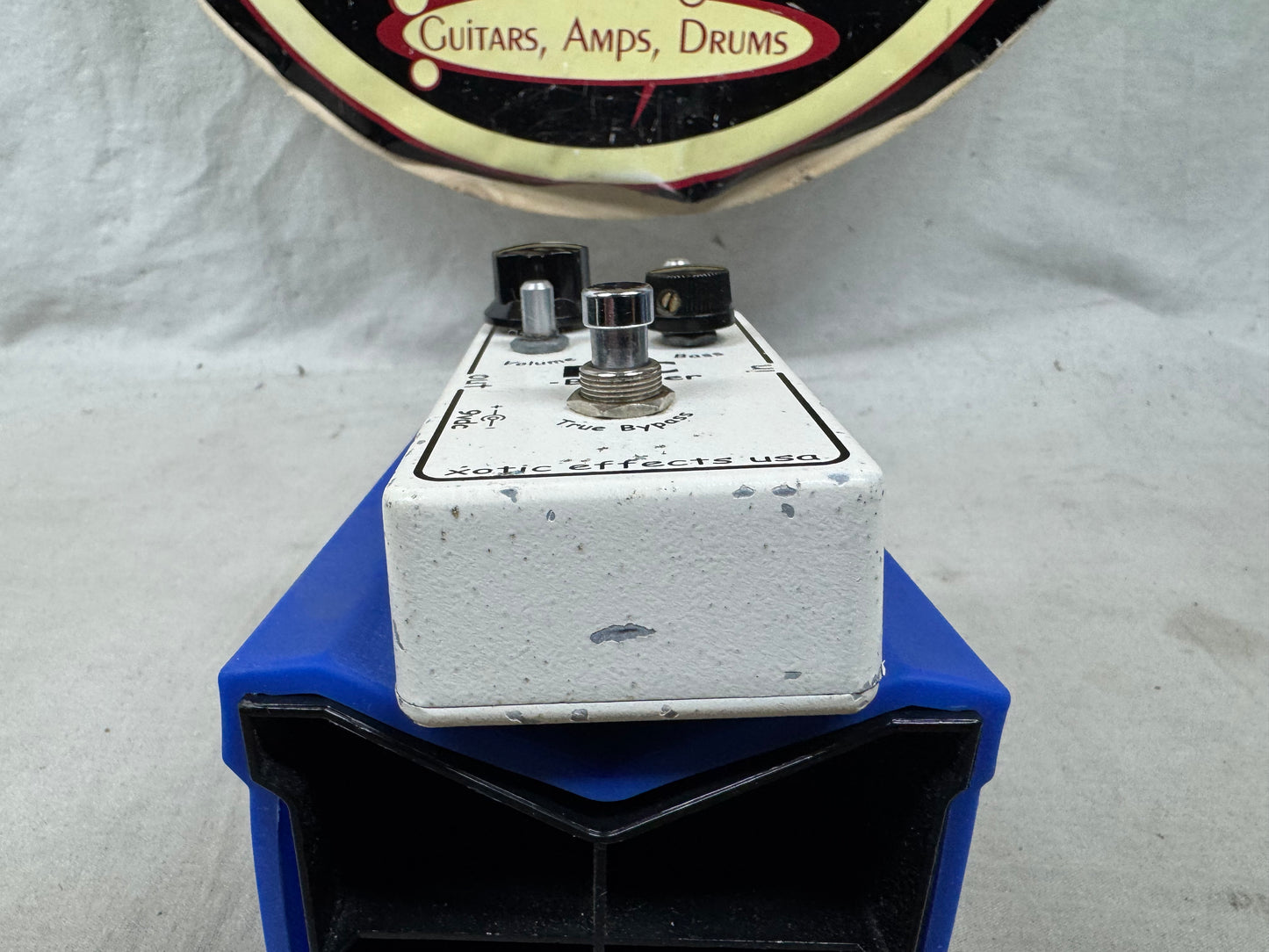 Xotic Effects RC Booster v1 Boost Pedal - missing some knobs