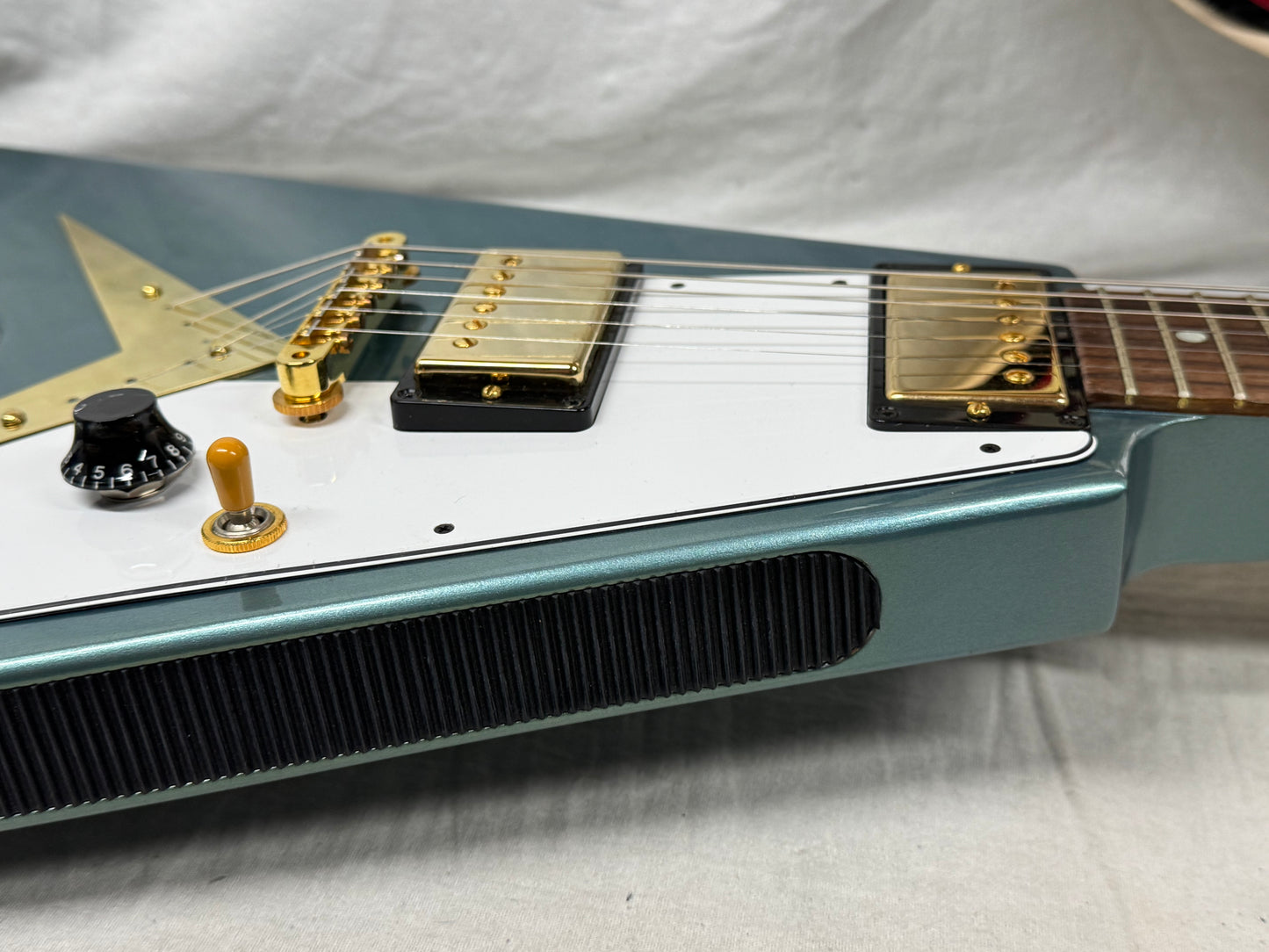 Gibson USA Custom Shop '59 1959 Reissue Flying V Guitar with COA + Case - Pelham Blue