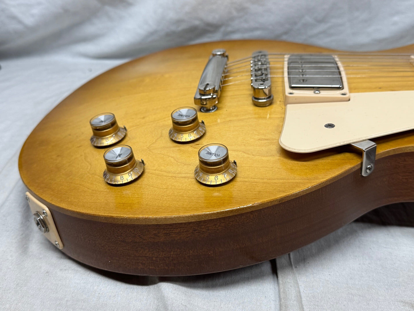 Gibson Les Paul Tribute Guitar 2018