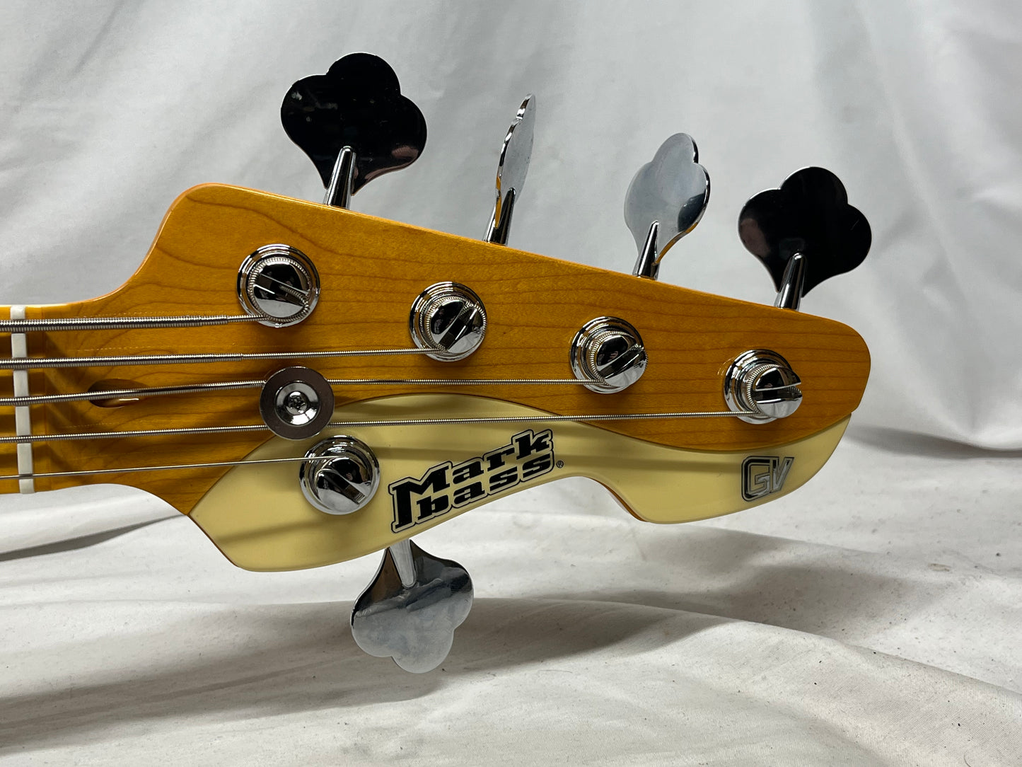 Markbass GV Series GV 5 gv5 Gloxy Val CR MP 5-String Bass with Gig Bag - Cream