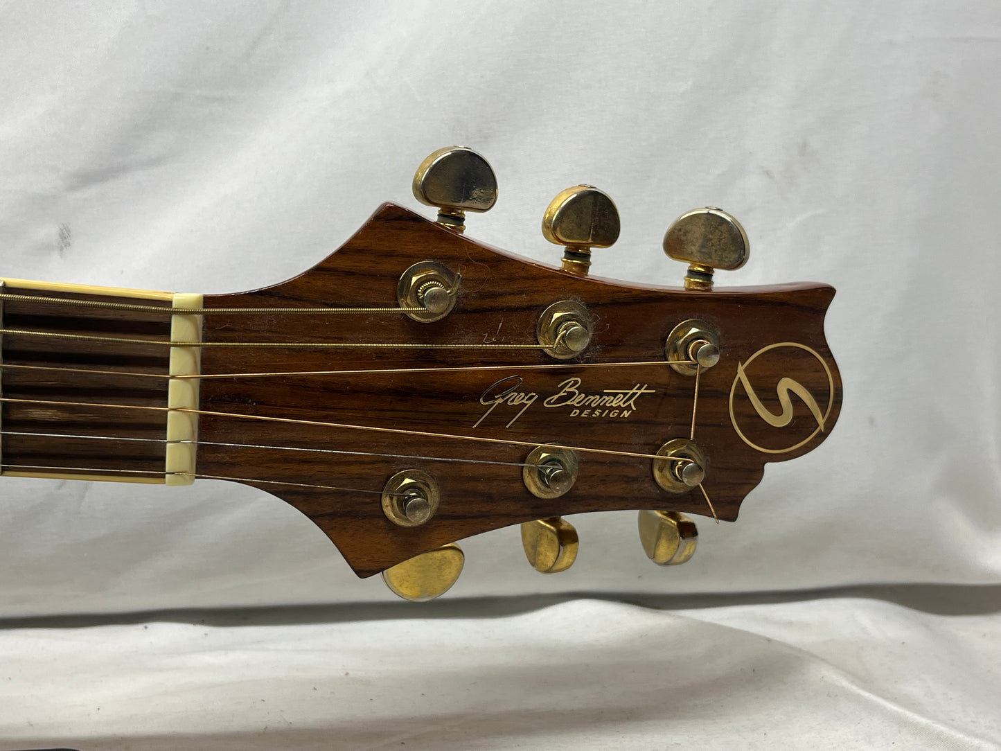 Samick Greg Bennett Design D-6CE Dreadnought Acoustic Electric Guitar