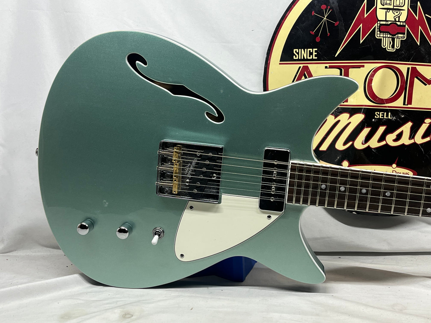 Rivolta Guitars Duocata Doublecut Semi-Hollow Body Electric Guitar - Duo Verde Metallic