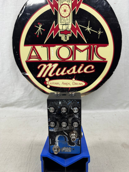 Matthews Effects The Astronomer v2 Reverb Pedal