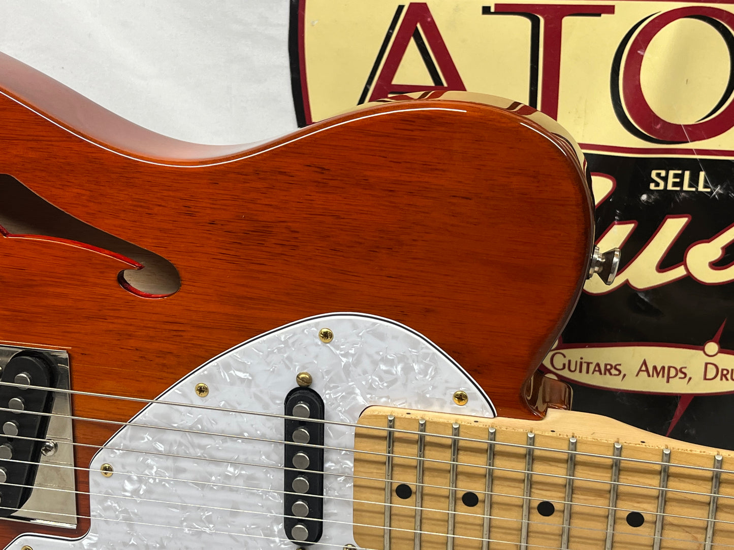 Squier Classic Vibes '60s Telecaster Tele Semi-Hollow Body Electric Guitar