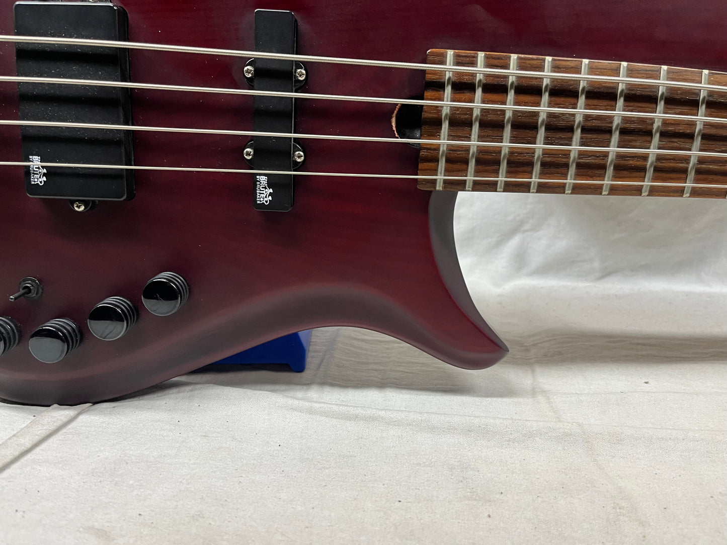 Brubaker MJXSC-4 Brute Series 4-String Electric Bass