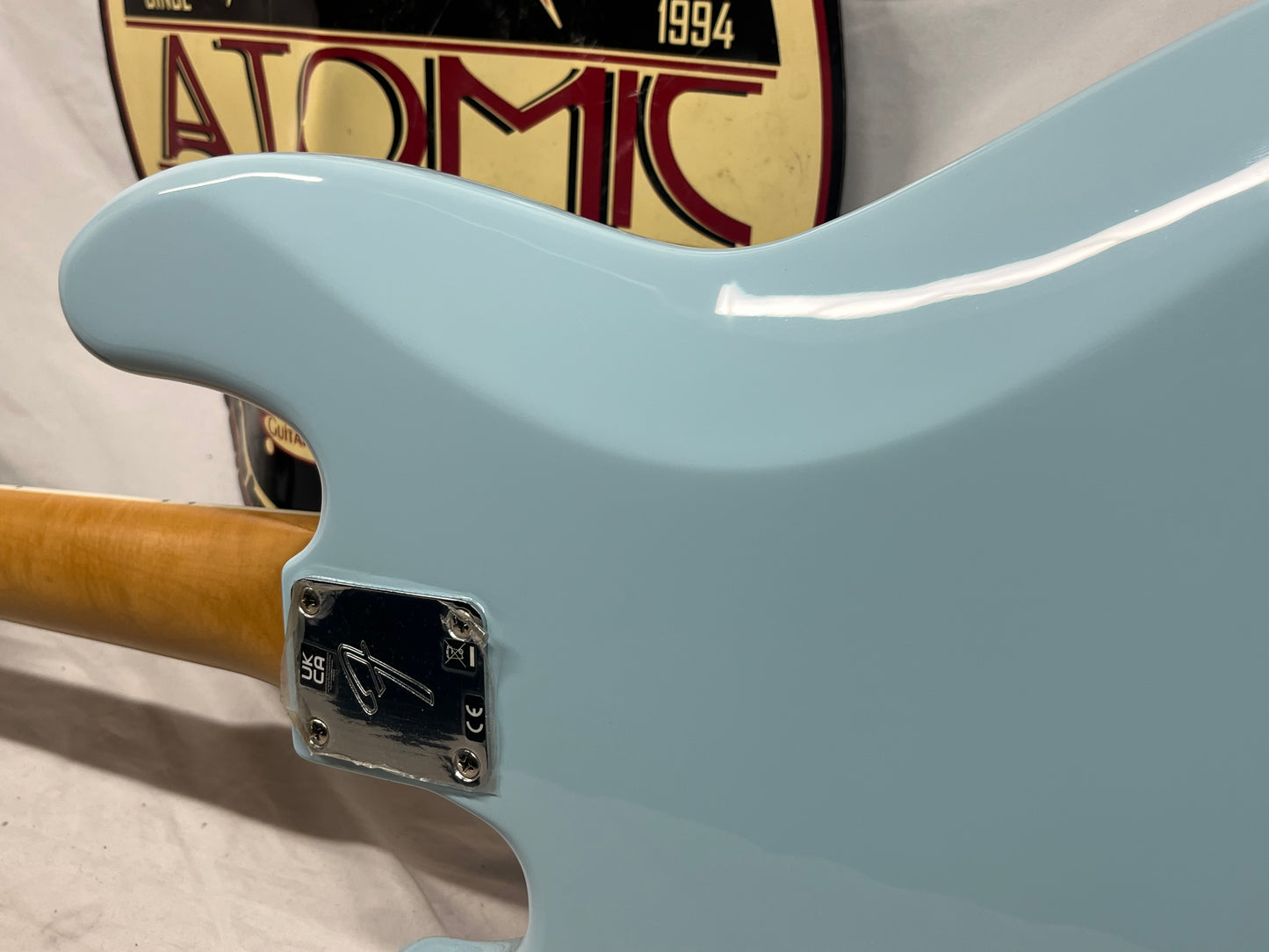 Fender Gold Foil Jazz Bass 4-String Electric Bass - Sonic Blue