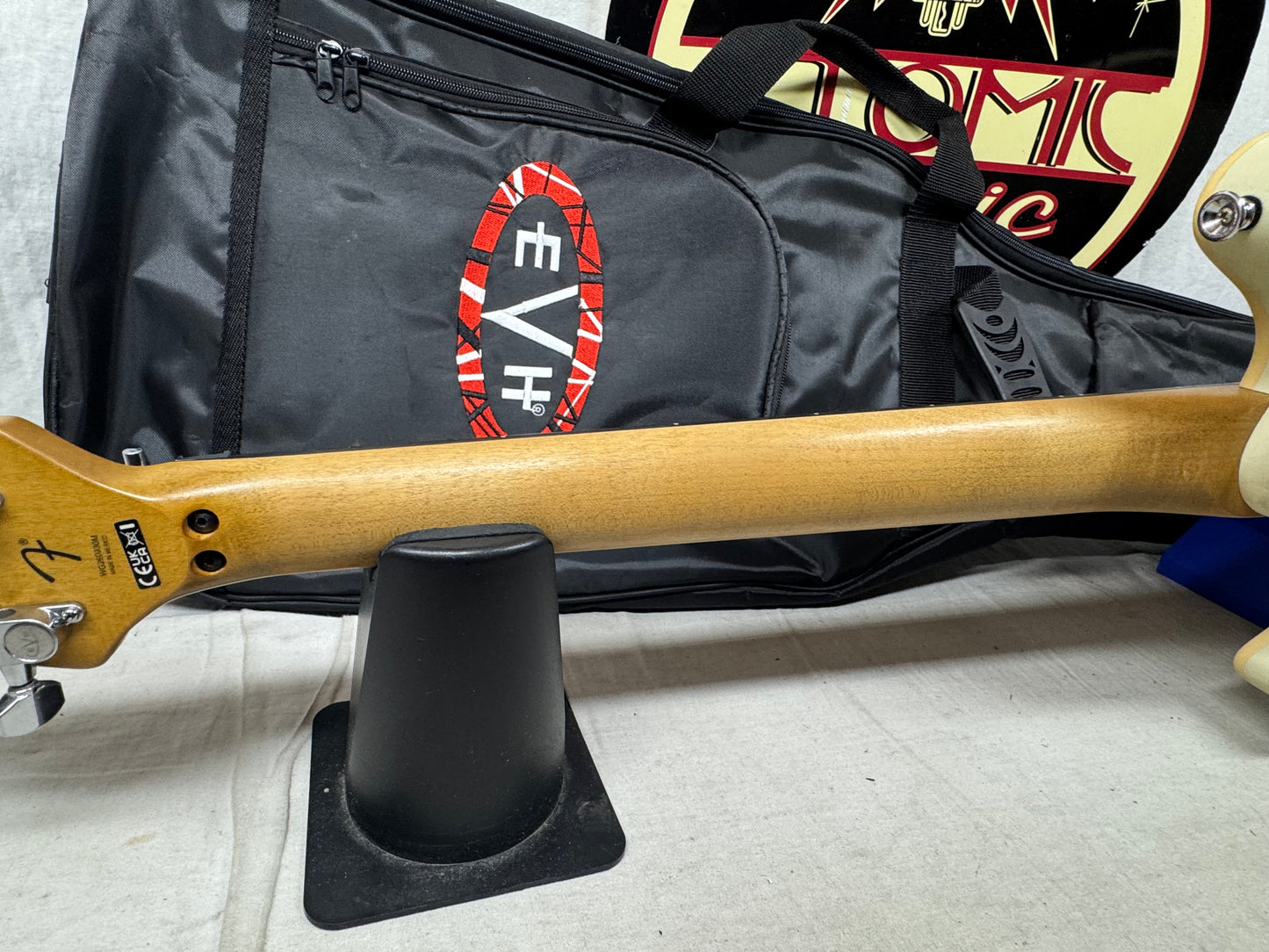 EVH Limited Edition Striped Series Wolfgang Special Guitar with Gig Bag 2026 - Distressed Ivory