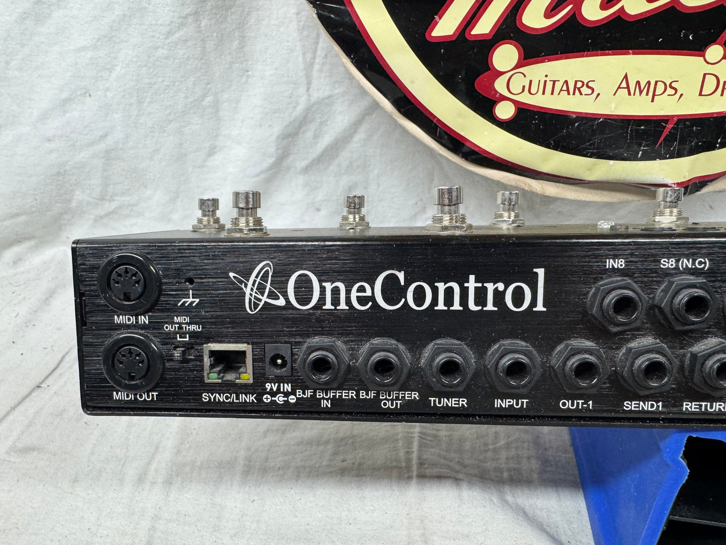 One Control Crocodile Tail Loop with BJF Buffer 10 Effects Loops Pedal with MIDI