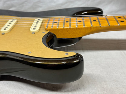 Fender American Ultra Stratocaster Guitar with COA + Case 2021 - Texas Tea / Maple neck