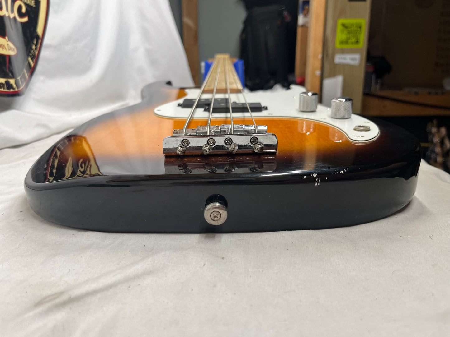 Samick Greg Bennett Corsair CR2 4-String Doublecut P-Style Bass