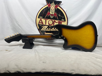 Harmony H15 Bobkat Vintage Electric Guitar with Chipboard Case