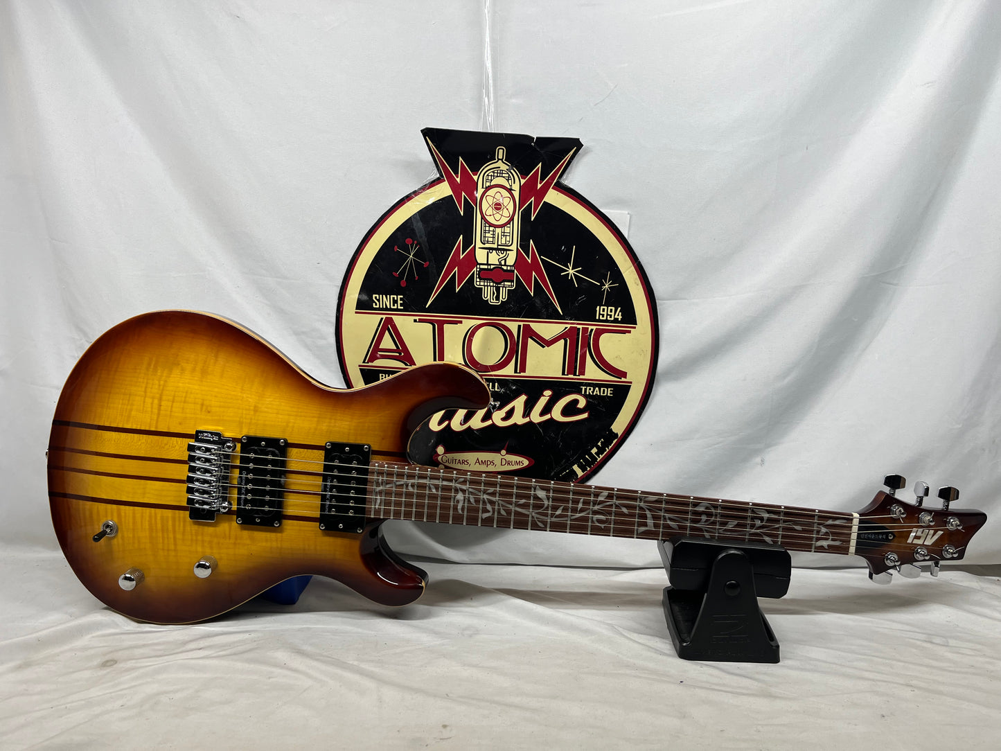 IYV IP-300 Doublecut Electric Guitar with Tree of Life fret Inlay- Tobacco Sunburst
