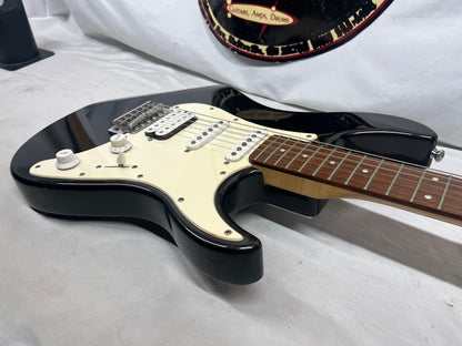 Yamaha EG 112C Doublecut Electric Guitar