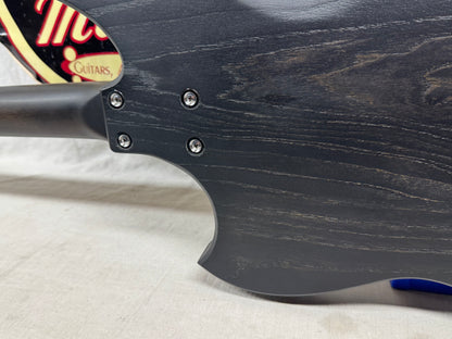 Dunable Yeti Bass VI 6-string Bass Guitar with Case