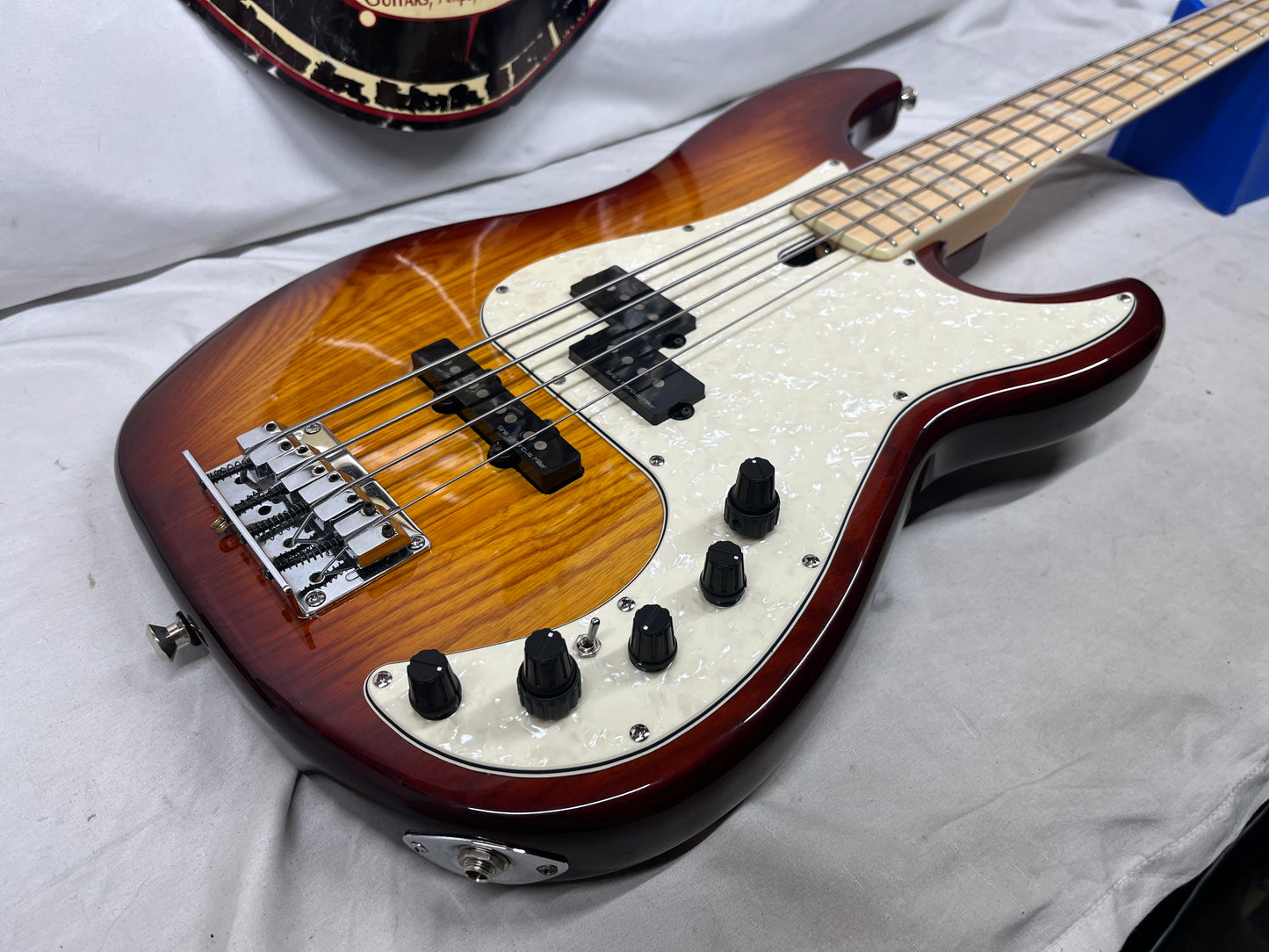 Sire Marcus Miller P7 4-String Electric Bass