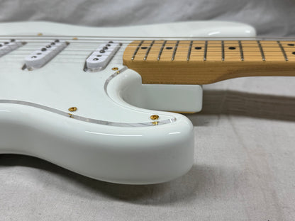 Fender MIJ Ken L’arc-en-Ci Signature Experiment #1 no. 1 Stratocaster Guitar with Case 2024 - Polar White / Maple neck