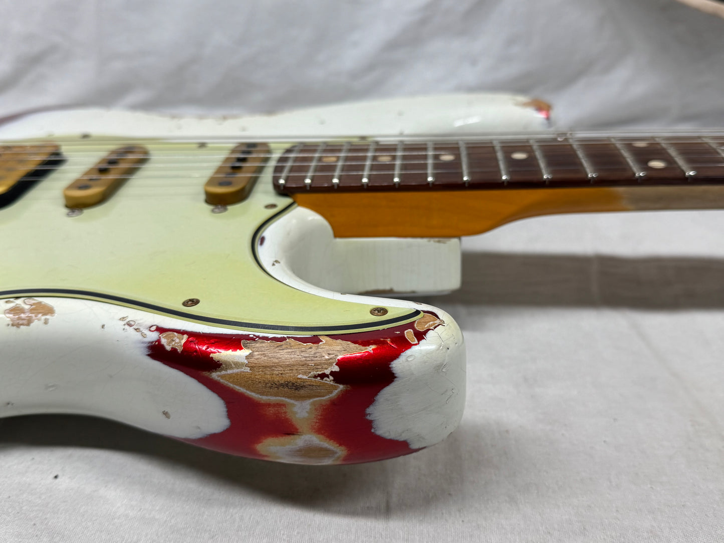 Fender USA Custom Shop Limited Edition White Lightning Stratocaster FR HSS 22 Guitar with COA + Case 2023 - Olympic White top / Candy Apple Red bottom / Rosewood fingerboard