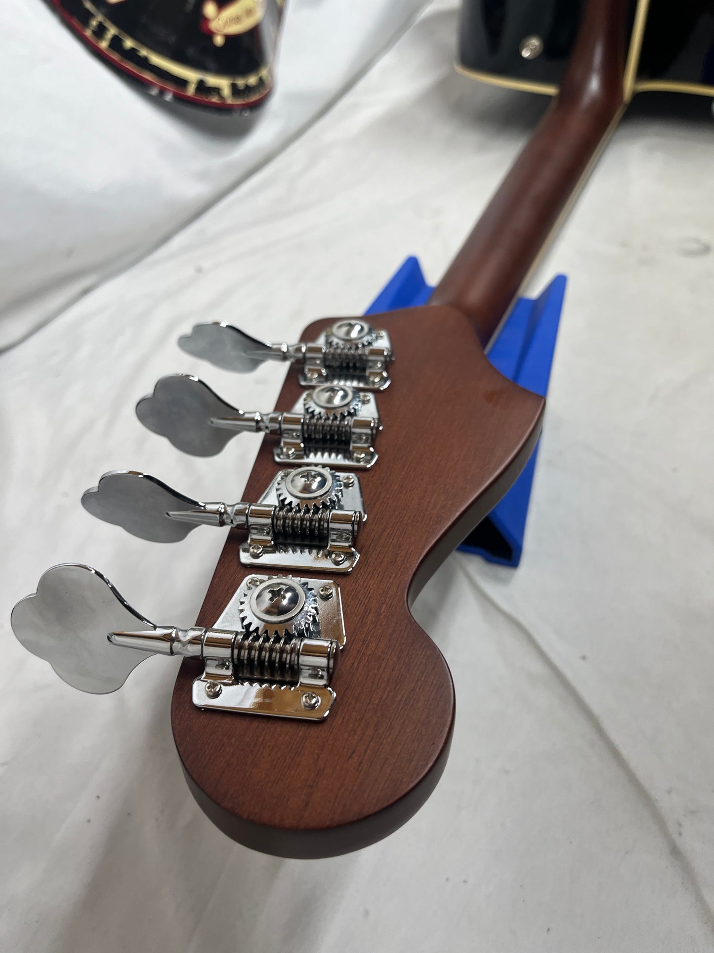 Fender Kingman Acoustic/Electric Bass with Gig Bag