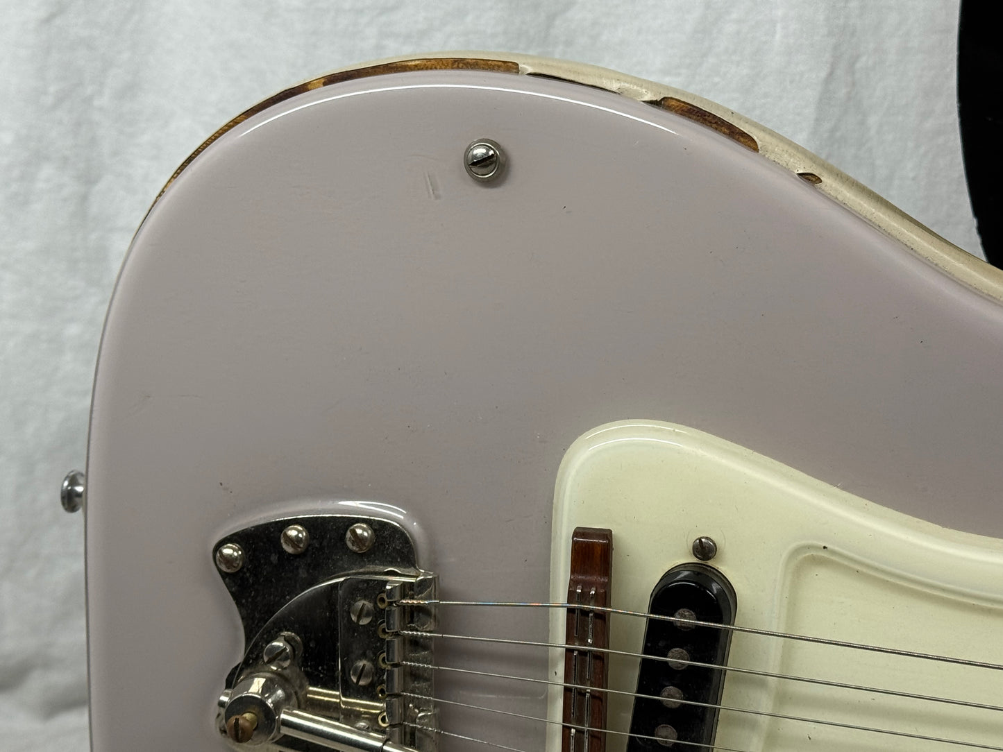 Hagstrom Model 1 One 1 Guitar with Chipboard Case Vintage
