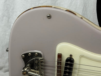 Hagstrom Model 1 One 1 Guitar with Chipboard Case Vintage
