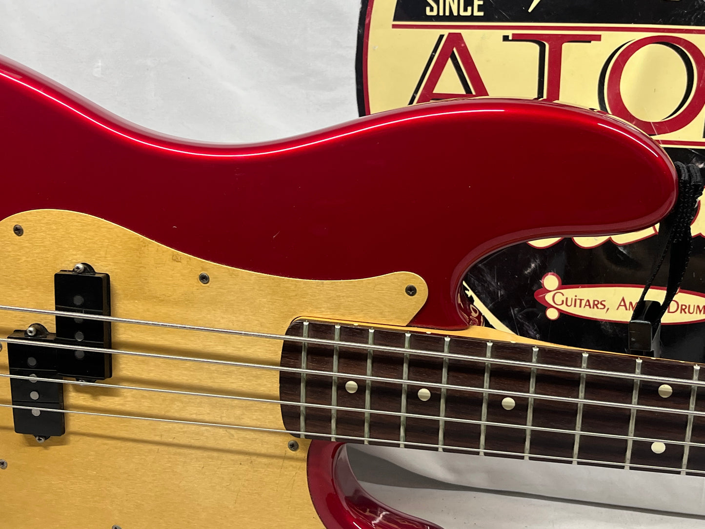 Fender Deluxe Series Precision Bass Special Bass Guitar 1998 - Red