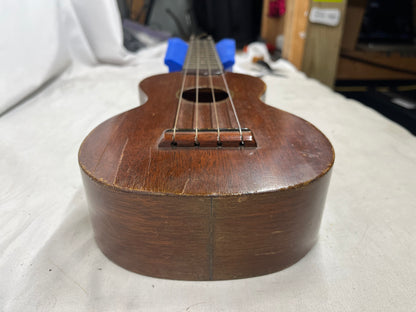 Martin Vintage Soprano Ukulele with Case