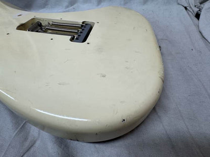 Fender Road Worn '60s Stratocaster Guitar - Image 22