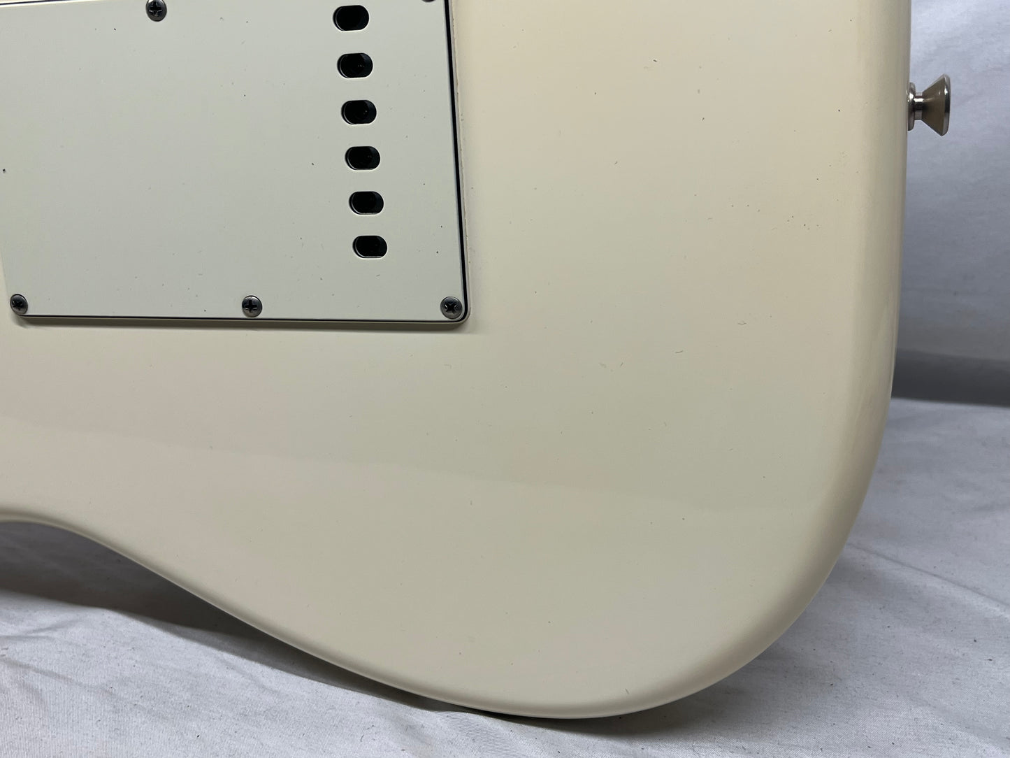 Fender Classic Series '70s Stratocaster strat Electric Guitar MIM - Made in Mexico - Olympic White