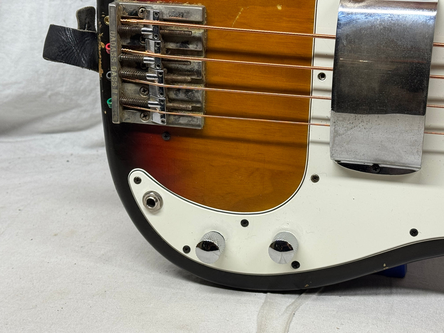 Fender PARTS BASS ? Fretless Precision Bass 4-string P-Bass with Case 1970s - 3-Color Sunburst / Maple neck