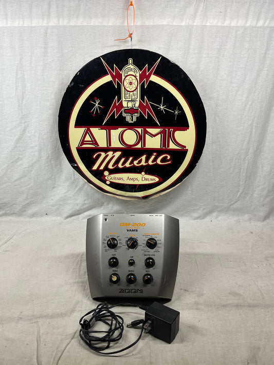 Zoom GM-200 gm200 Guitar Amp Modeler with Power Supply