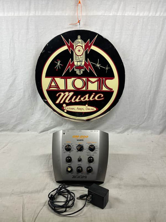Zoom GM-200 gm200 Guitar Amp Modeler with Power Supply