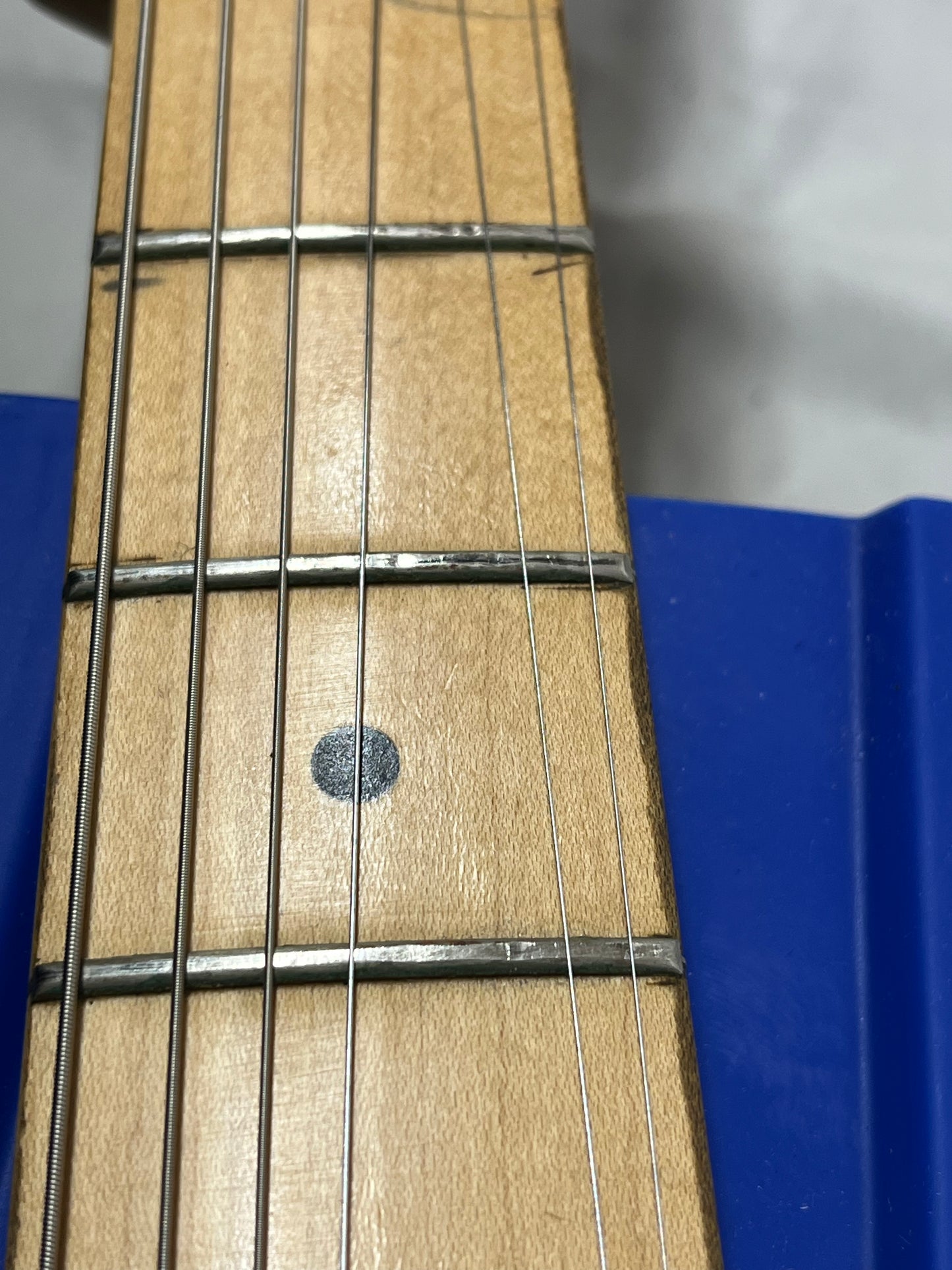 Fender Standard Stratocaster MIM - Made in Mexico Electric Guitar