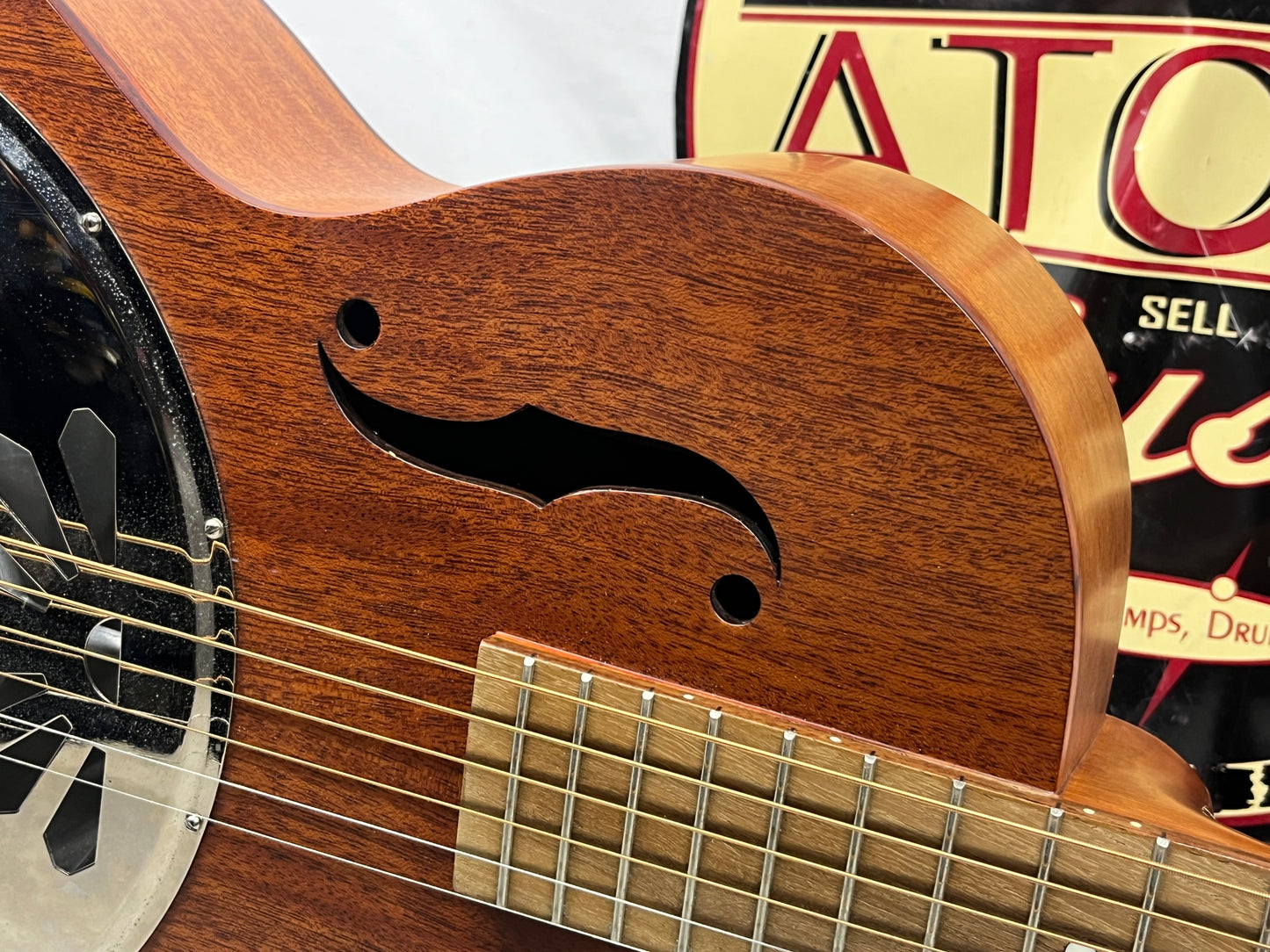 Gretsch G9200 Boxcar Round-Neck Acoustic Resonator Guitar