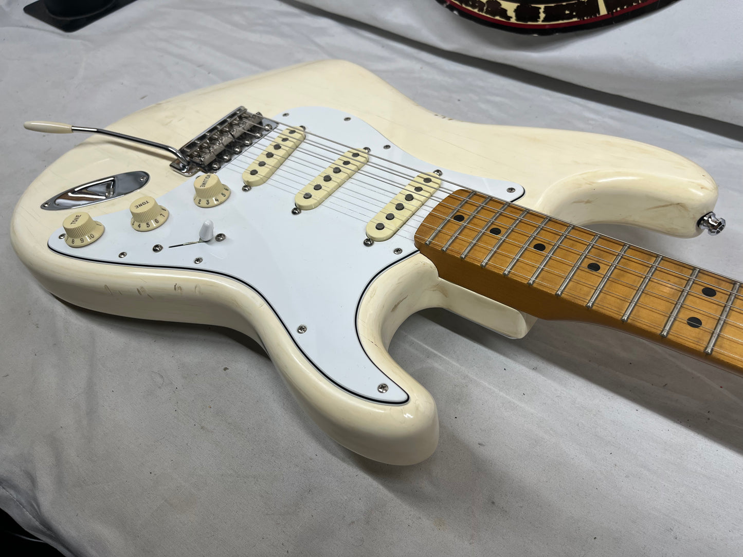 Fender Jimi Hendrix Stratocaster Strat Electric Guitar - Olympic White