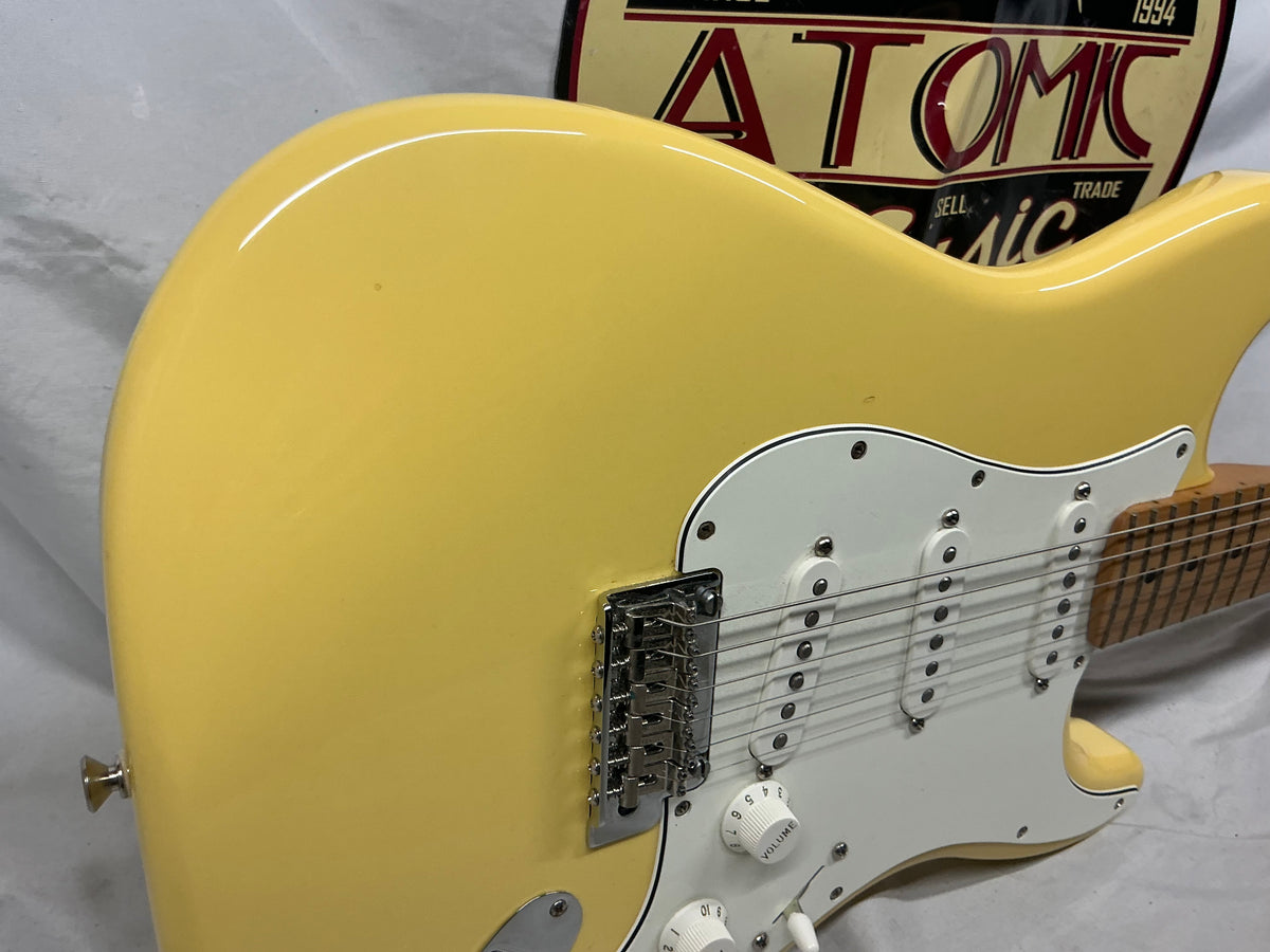 Fender Player Stratocaster Guitar 2019 - Buttercream / Maple neck