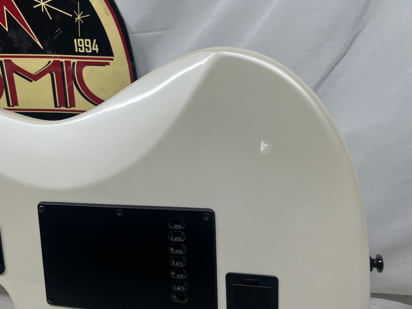 Ernie Ball Music Man Jason Richardson Signature Sterling Cutlass 7 7-String Electric Guitar - Pearl White