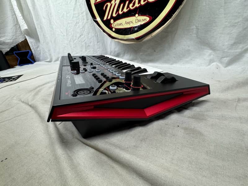 Roland JD-Xi Synthesizer Keyboard with Power Supply - Image 13