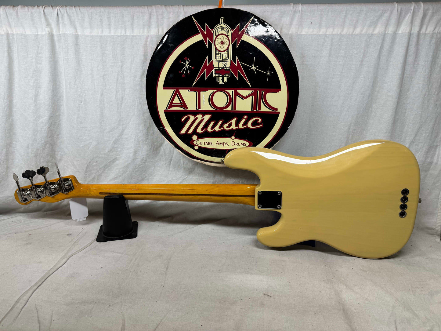 Fender American Vintage II 2 '54 1954 Precision Bass 4-string P-Bass with COA + Case 2022 - Vintage Blonde / Maple neck