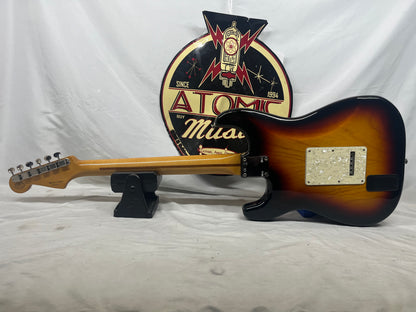 Fender FSR Player Stratocaster Strat Electric Guitar MIM - Made in Mexico - 3-Color Sunburst