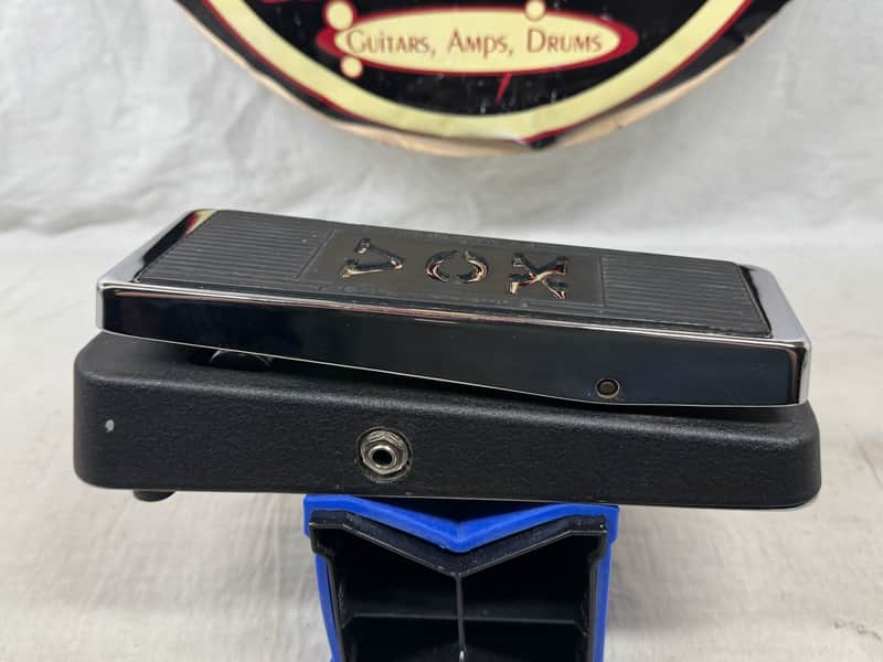 Vox V847 Wah Wah Pedal - USA! - missing 1 foot - Image 6