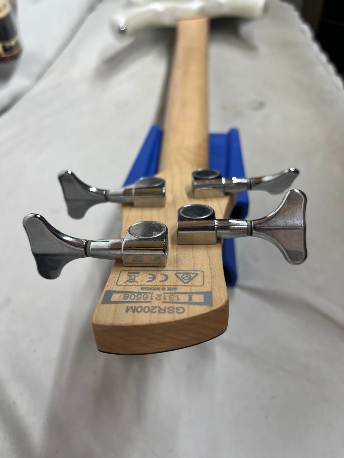 Ibanez Soundgear Gio GSR200M 4-String Electric Bass